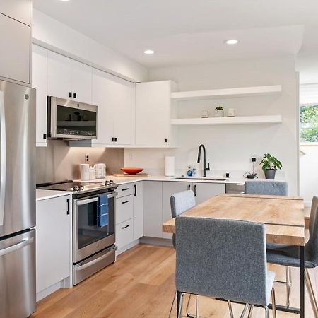 Modern Two Story Townhouse Near Light Rail Apartment Seattle Luaran gambar
