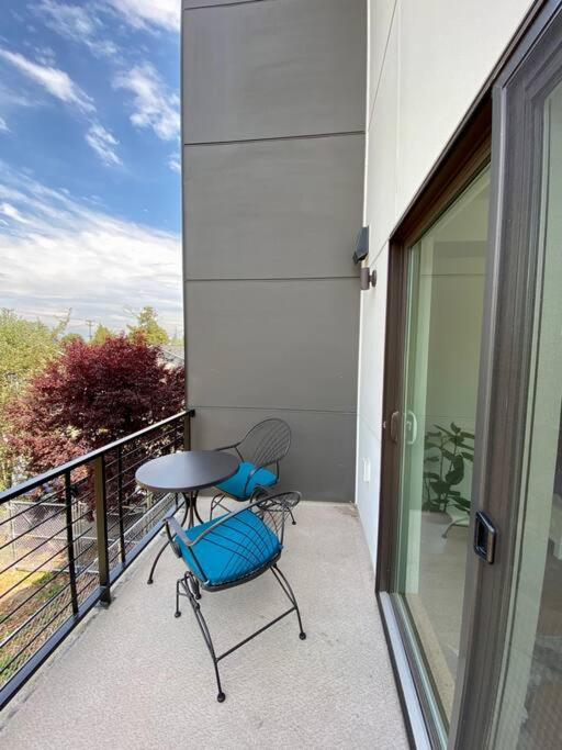 Modern Two Story Townhouse Near Light Rail Apartment Seattle Luaran gambar