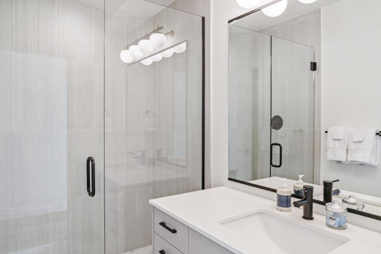 Modern Two Story Townhouse Near Light Rail Apartment Seattle Luaran gambar